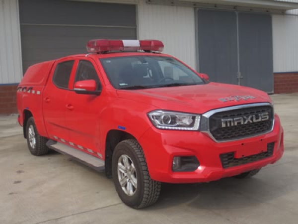 大通皮卡四驅(qū)細水霧消防車(上藍牌)